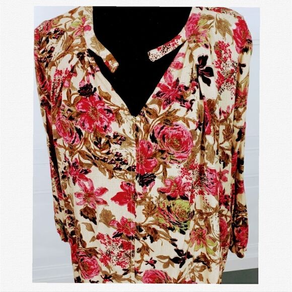 Women's Tassels & Lace Blouse Size L GUC - Picture 2 of 8